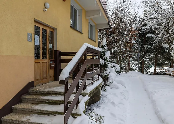 Mountain Corner Apartment In Zakopane By Noclegi Renters